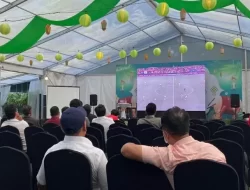 Keseruan Nobar Timnas vs Australia Bersama Kementerian Sektor Bisnis Kreatif di dalam Hotel Borobudur Ibukota Indonesia